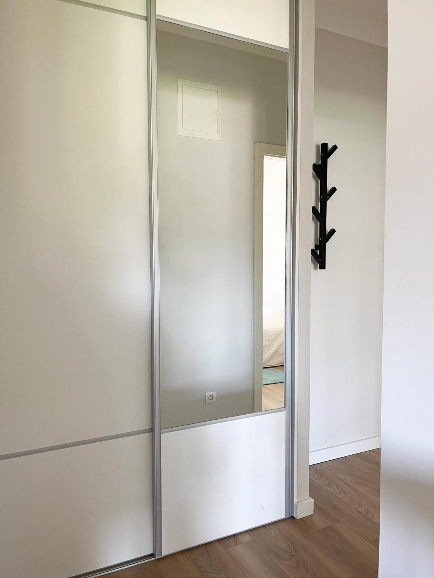 Beautiful Sol-2 For Two With Balcony Apartment